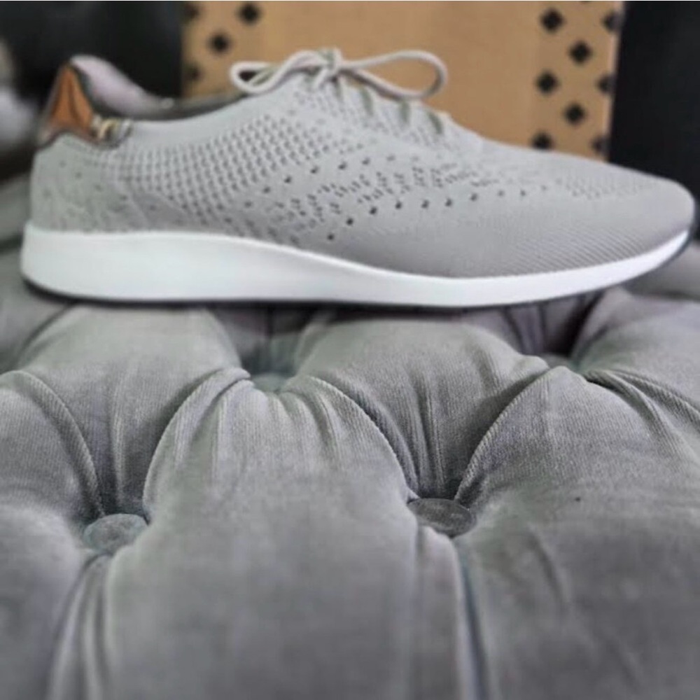 Brand new Frankie4 Dimity Silver Gray shoes 7.5 $196 - Picture 4 of 5